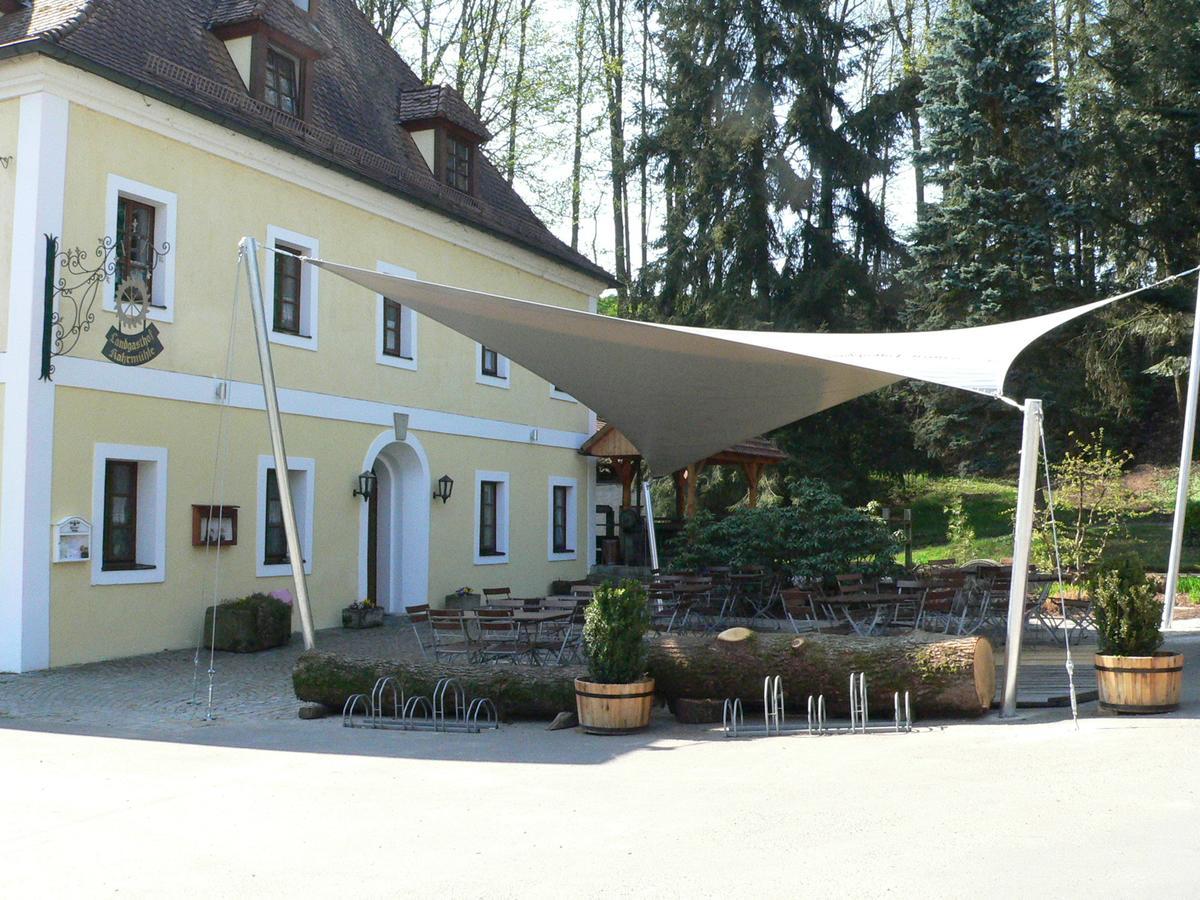 Landhotel Kahrmuehle Pressath Екстер'єр фото