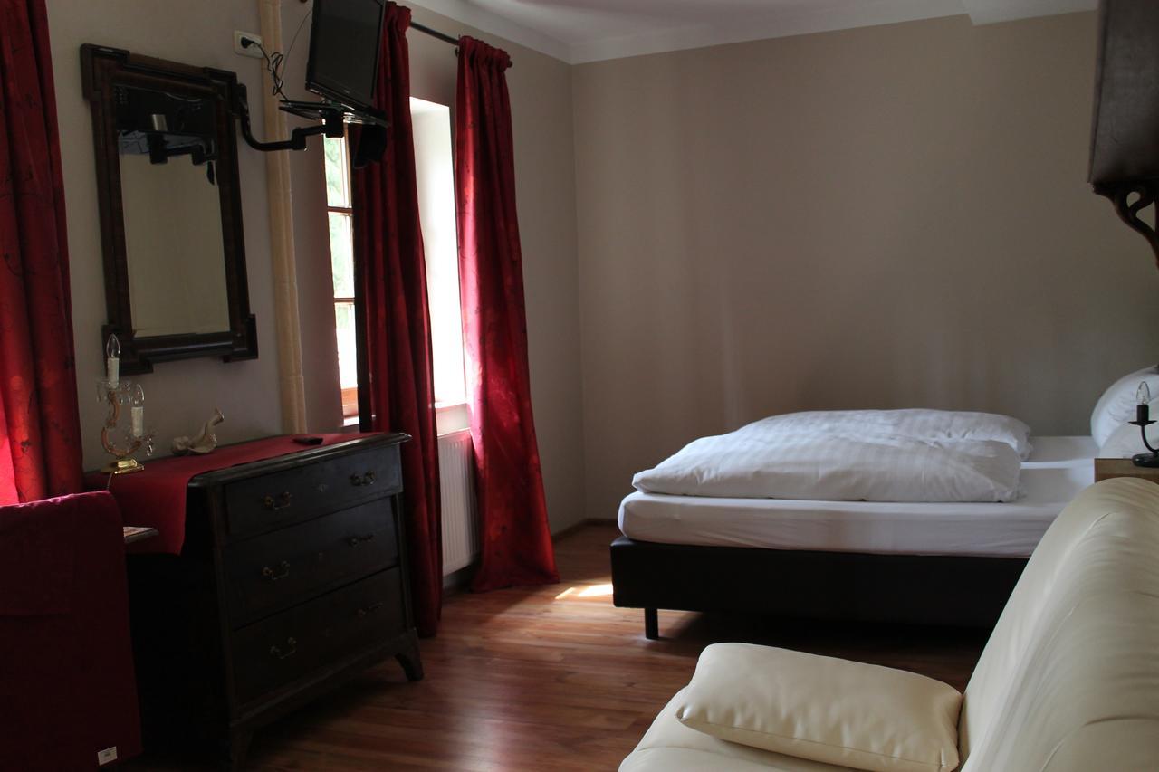 Landhotel Kahrmuehle Pressath Екстер'єр фото